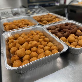 Mini salgados diversos (10 unid.)