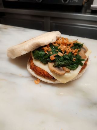 Manubay(vegetariano)Bolo caco