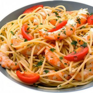 ESPARGUETE COM Gamberetto salsa,