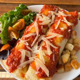 2 PANQUECAS DE  CARNE