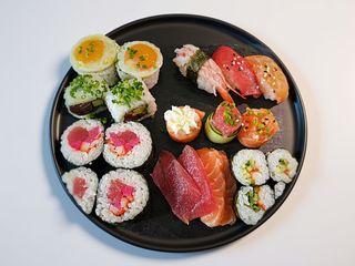 Combo Sushi tradicional 22 Peças