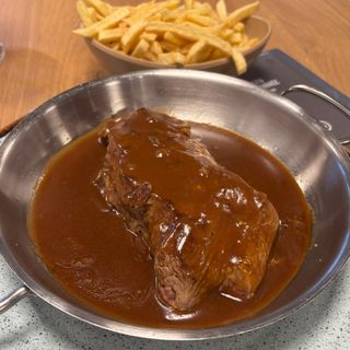 Bife à Farol com Molho Mostarda