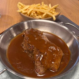 Bife à Farol com Molho Mostarda