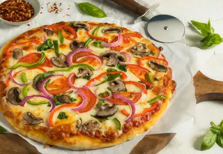 Pizza Vegetariana Média
