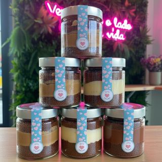 Bolo de chocolate com doce de leite