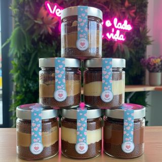 Bolo de chocolate e Maracujá