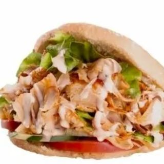 Doner Kebab de frango com cheddar