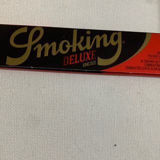 Smoking Deluxe