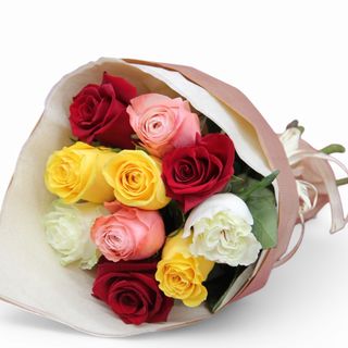 Atado de 10 Rosas Variadas