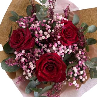 Ramo com 3 Rosas Vermelhas e Vivás
