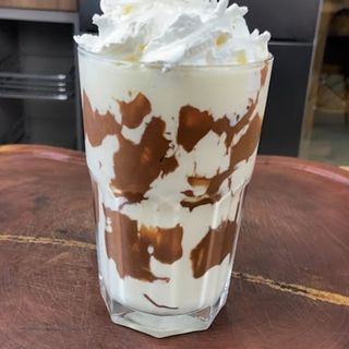 Milk-Shake Leite Condensado