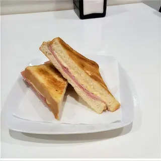 Tosta mista pão fino