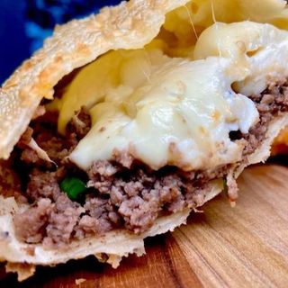 Carne com Queijo