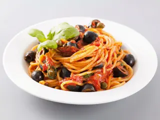 Spaghetti alla Puttanesca (1 Pasta )