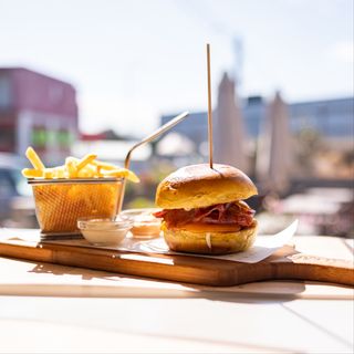 Hambúrguer Classico