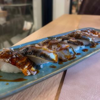 Niguiri de Sardinha 4 Unidades