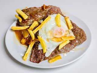 Prego no prato a moda do Porto