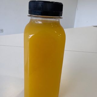Sumo de laranja sem gás