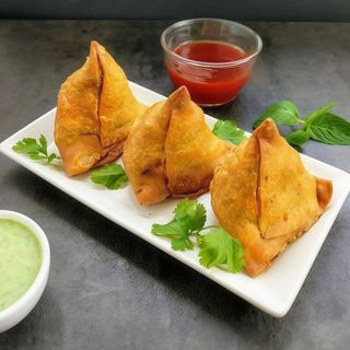 Comida Samosa one pic
