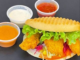 Menu Crispy Doner Com Batata Frita é Bebida