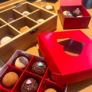 12 brigadeiros tradicionais