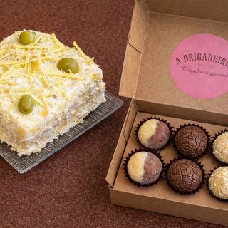 Torta salgada + 6 brigadeiros