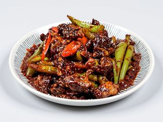 Crispy chilly beef 