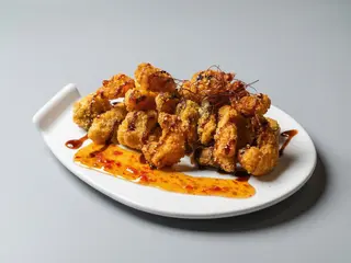 Tempura Camarão e Legumes