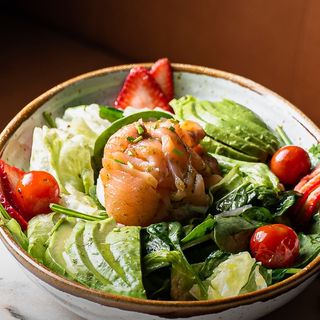 Salada De Salmão Fumado
