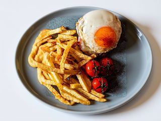 Prego no Prato de Frango