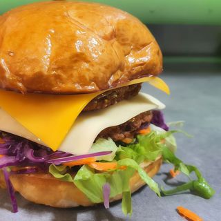 2x1 Vegetable Testy Burger