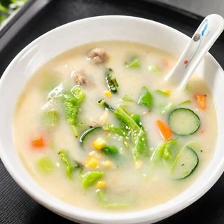 蔬菜汤 vegetable soup