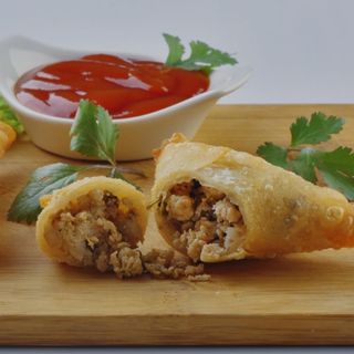 4 Unidade Chamuça de Frango