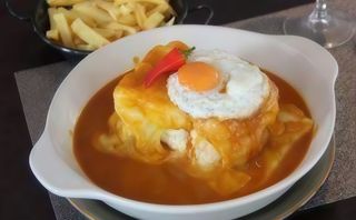 Burguesinha com Ovo