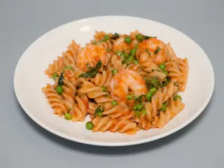 Fussili de frango C/ Camarão 