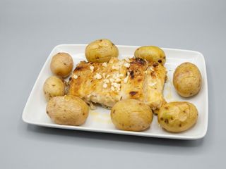 Bacalhau na Brasa com Batata a Murro