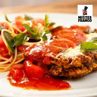 Bife Parmegiana de carne