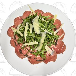Carpaccio de novilho com Pesto