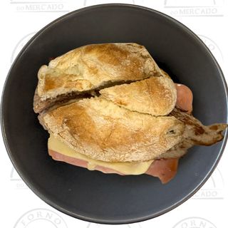 Prego em pão