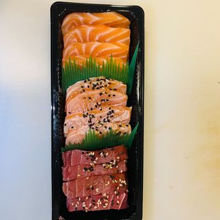 Sashimi Misto  (12 peças).
