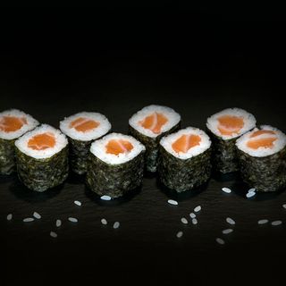 Hossomaki Salmão ﻿( 8 peças )