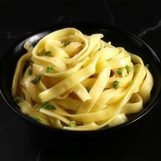 Tagliatelle Chicken Carbonara