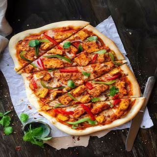 Pizza Chicken Tikka