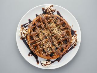 Mango & Chocolat Waffles