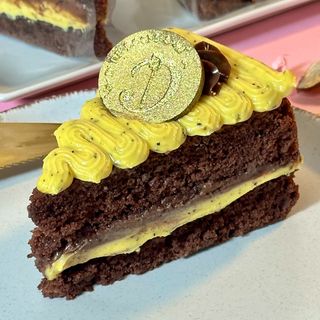 Fatia Brigadeiro com Maracujá