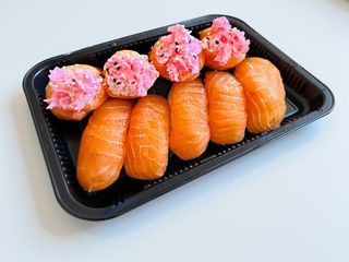 Nigiri salmao/ gunkan salmau