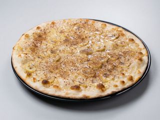 Banana (Pizza Média)