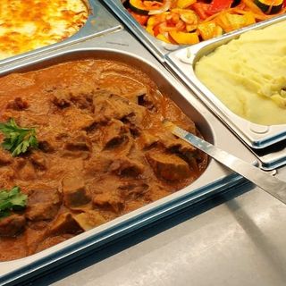 Língua de Porco Estufada com Puré