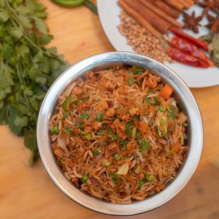 Arroz frito de frango/Chicken Fried Rice