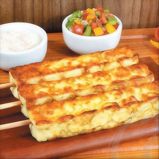 Espetinho de Queijo Coalho